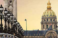Paris Travel Guide
