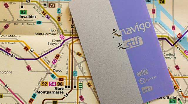 Passe Navigo - Paris travel card